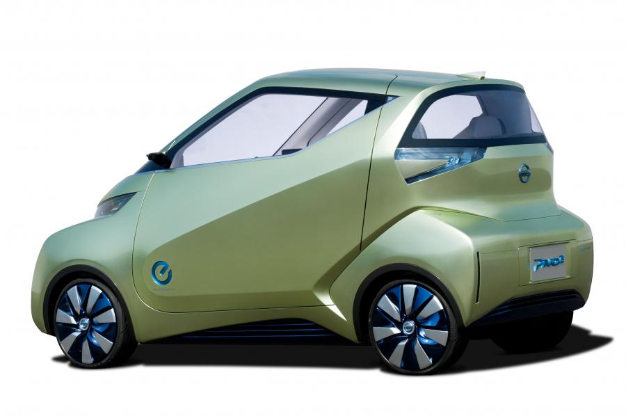  Nissan Pivo 3 Concept 2011 года  (фото 12 из 14)